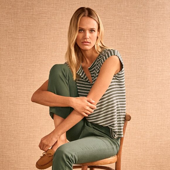 CABI Cap Sleeve Henley - Picture 2 of 3